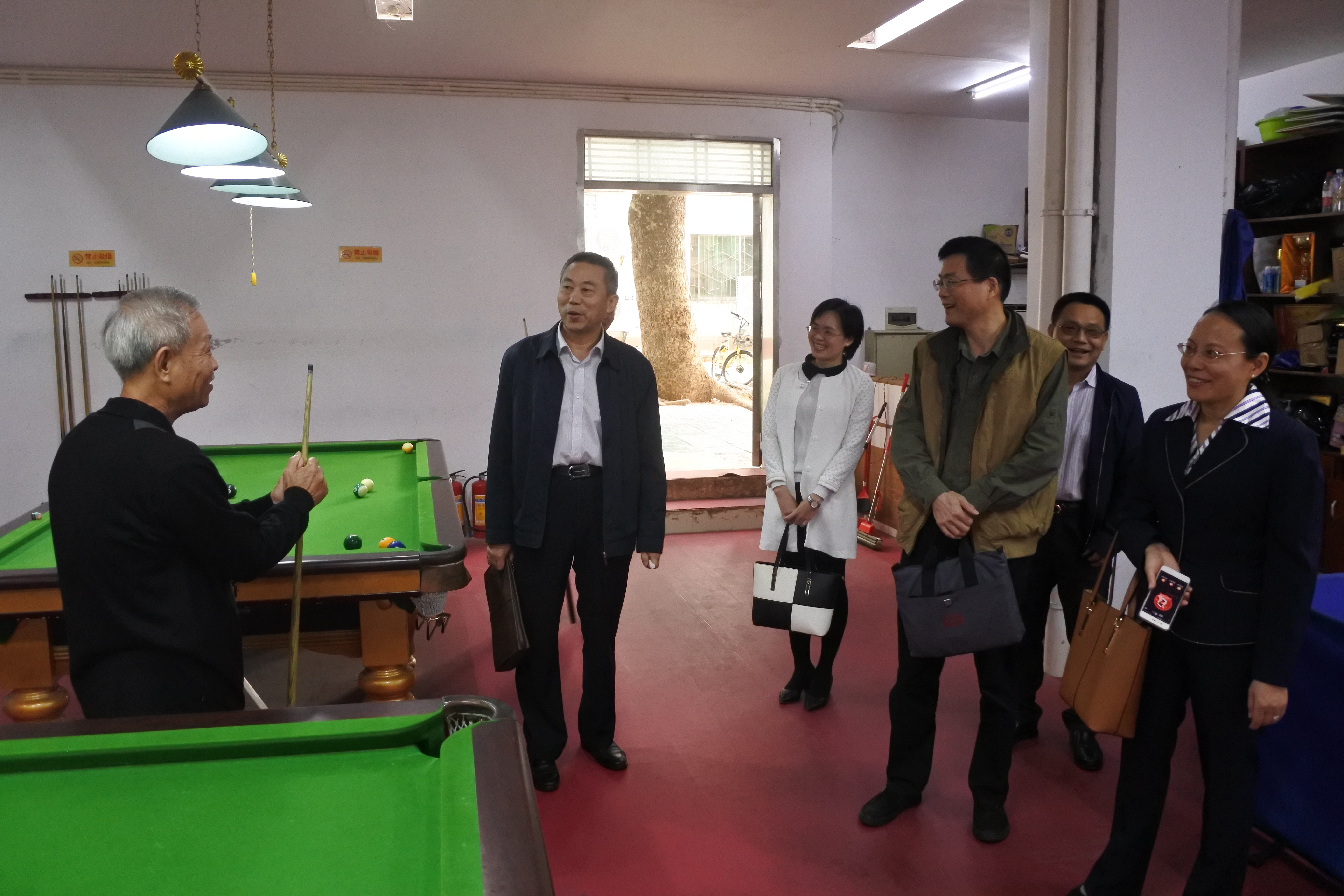 省委组织部老干部党建调研组到我校调研