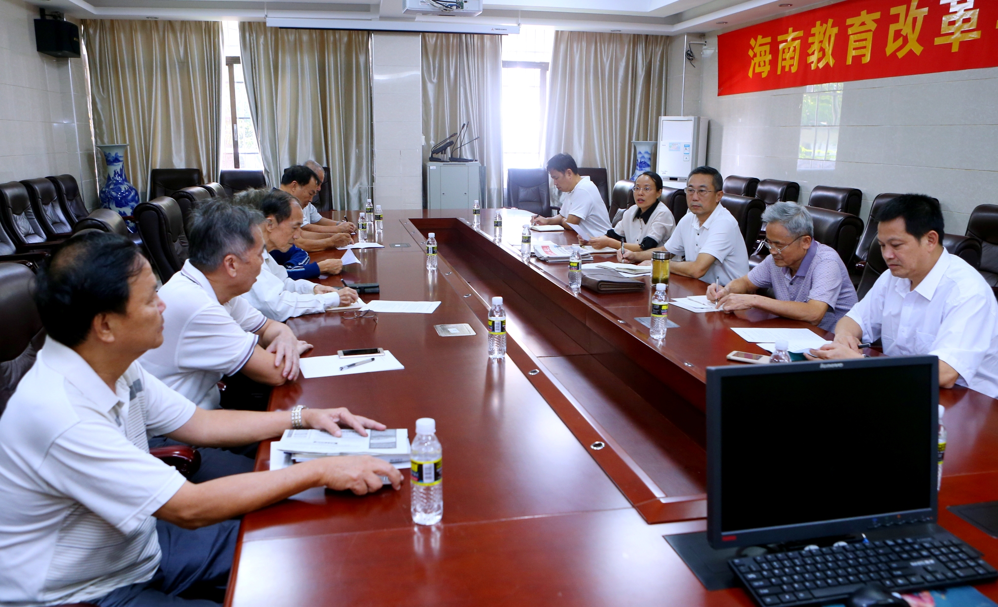 我校关心下一代工作委员会召开党的十九大精神专题学习会